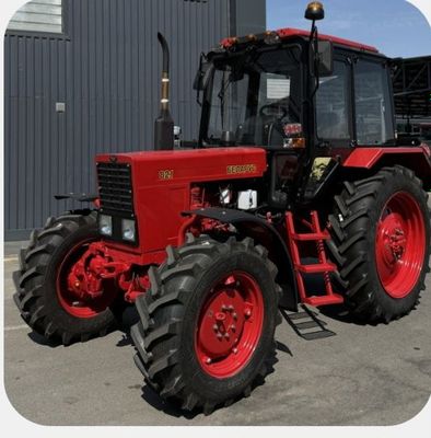 Umid avto 10 foiz ustama evaziga traktor 82.1 xarid qiling.