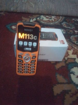 Fradaeotsa telefon Nova M113 C