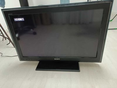 Продаётся телевизор SONY в хорошем состоянии!
