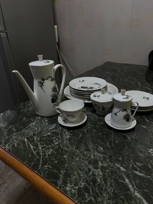 Китайский сервиз( не полный комплект)