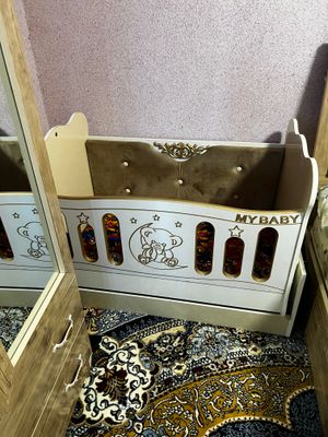 Кроватка