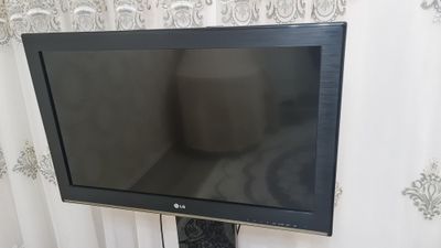 LG televizor sotiladi