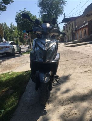 Skuter MUSTANG 150 kub