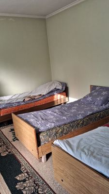 Dacha tapchan basseyn vozle reki pskem