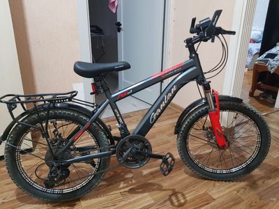 Прдаётся спортивный велосипед 20 ка