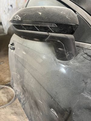 BYD chazor oldi eshik