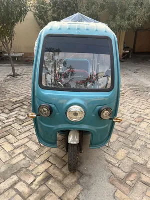 Elektromobil, skutor