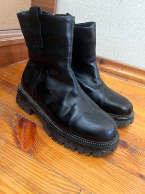 Женские сапоги
