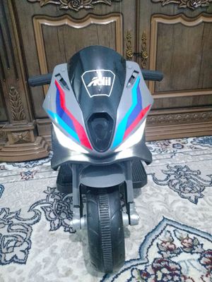 Bolalar mototsikli yangi hech qancha ishlamagan.
