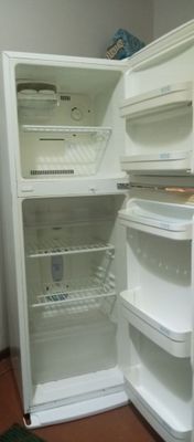 Срочно срочно продам холодильник