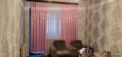 Буюк Ипак Йули м./Горького м./. 2/2/4