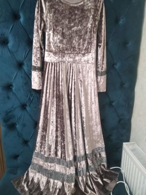 Roza Moda brand 44 razmer 800 000