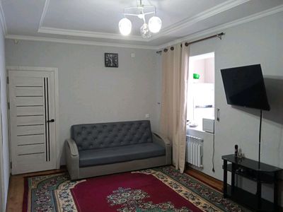 продаю 2х ком квартиру с ремонтом