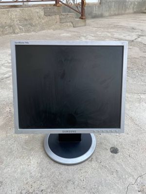 Samsung Monitor 740N S