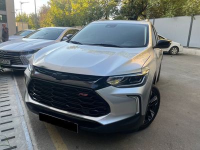 Tracker. chevrolet