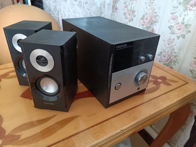 Компьютерные акустические колонки Microlab M880