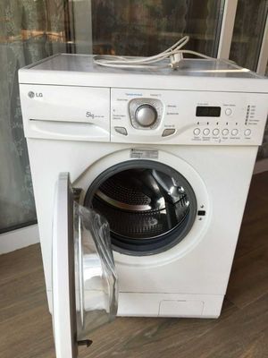 LG 5kg корейская идеально рабочая срочно. Состояние хорошое