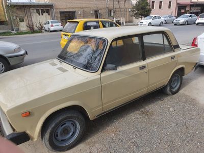 Vaz automobile 21.05