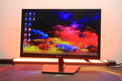 Lg 19 monitor sotiladi