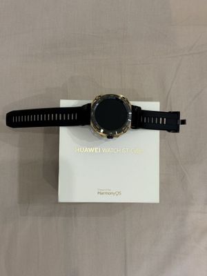 Huawei Watch GT Cyber в идеальном состоянии
