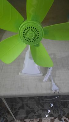 Вентилятор на прищепке новый
