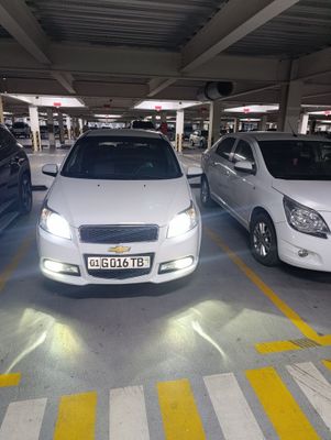 Chevrolet nexia 3 avtomat