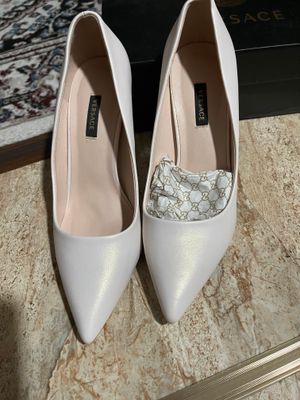 Tufli Versace 2 soat kiyilgan yengi