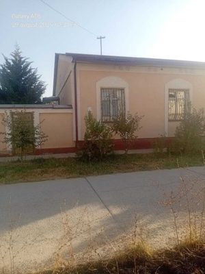 Ҳовли (котеж) ижарага берилади (Самарқанд тумани ҳокимияти яқинида)