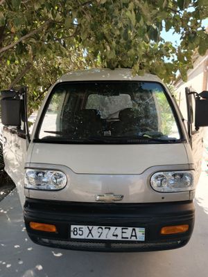 Chevrolet Damas sotiladi urulamabg toza kraskasi ham toza