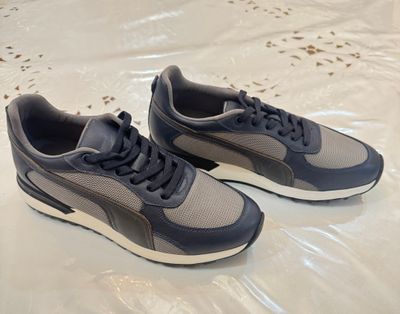 Мужской кроссовки 39-43 имеется все размеры
