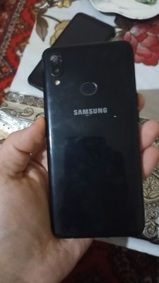 Samsunga10s telefon