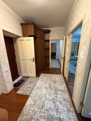 Аренда.м горкий 3комнатная 1этаж для сем.я