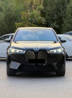 В продаже ! BMW IX xDrive40