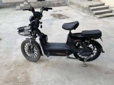 Elektiron skutir