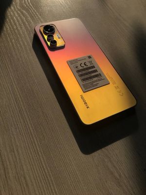 ПРОДАЮ Xiaomi 12 lite в ХОРОШЕМ состоянии