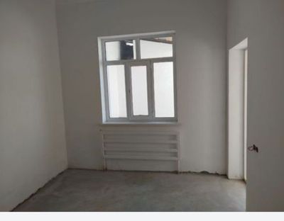 Nazarbek xovli 1 sotik 5 xona srochna sotamiz grand toyxona oldi