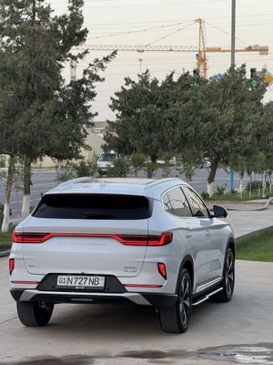 Byd Song Plus hybrid 2 pozitsiya