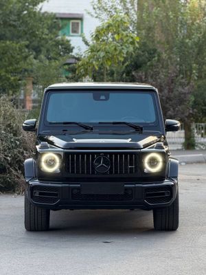 Mercedes benz G63 AMG