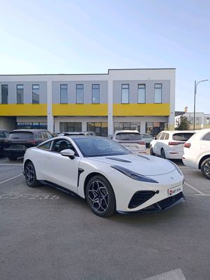 NETA GT 560 – Sport elektromobil, 560 km masofa