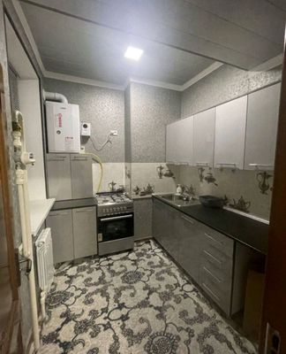 продаётся 1 комнатная42м2 Чиланзар 19 новостройка