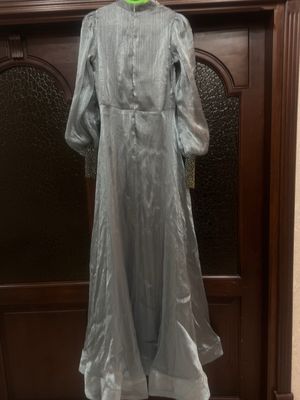 Платье