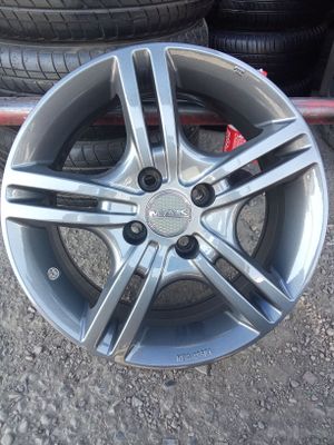 15 kovanniy orginal spark nexia cobalt Lada jigulilaga tushadi