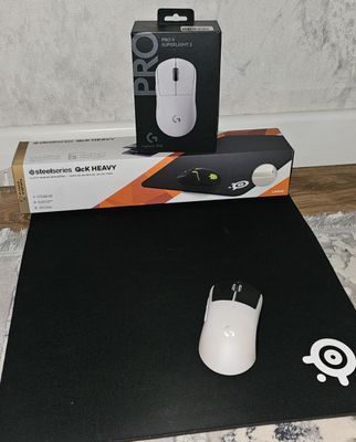 мышка Logitech PRO X SUPERLIGHT 2 и коврик steelseries QcK HEAVY