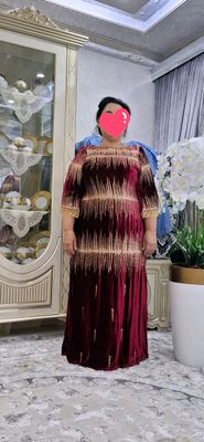 1 marta kiyilgan. Razmer 52-54.Qimmat material