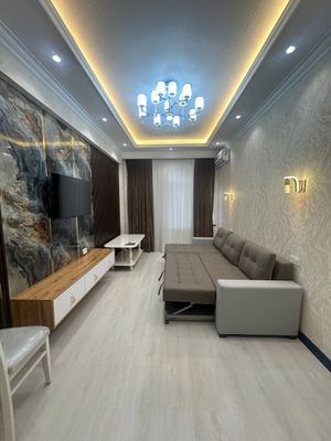 Яккасарой Саламатина 1/7/9 40м² 500$ Навостиройка дом 1/7/9 40 м² Евр