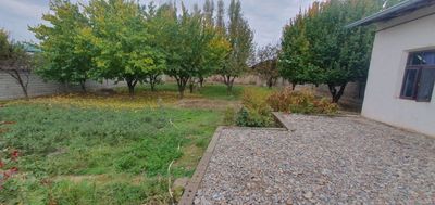 10 Сотх Ховли сотилади