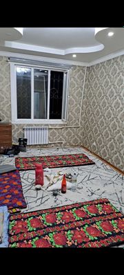 3 хонали квартира сотилади 1-мактабни ёнида