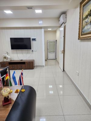 Гафур ГулЯм метро Под Офис 100м2