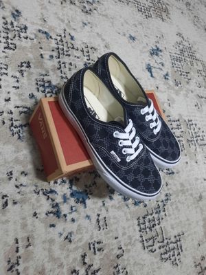 Vans. Заказаны с официального сайта