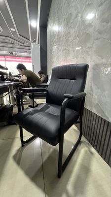 Офисный кресло распродажа